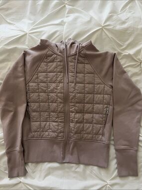 Old Navy Quilted Front Zip Hoodie in Dusty Mauve